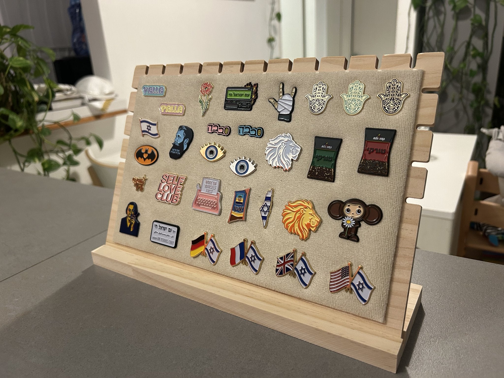 Service Pin Display Small Custom Enamel Pins – Free Design Service & Sample | PinPerfect